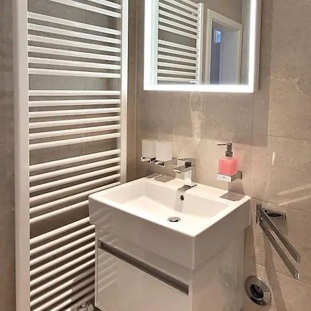 Warnemuende Fischer's Hus 10139 * Rostock